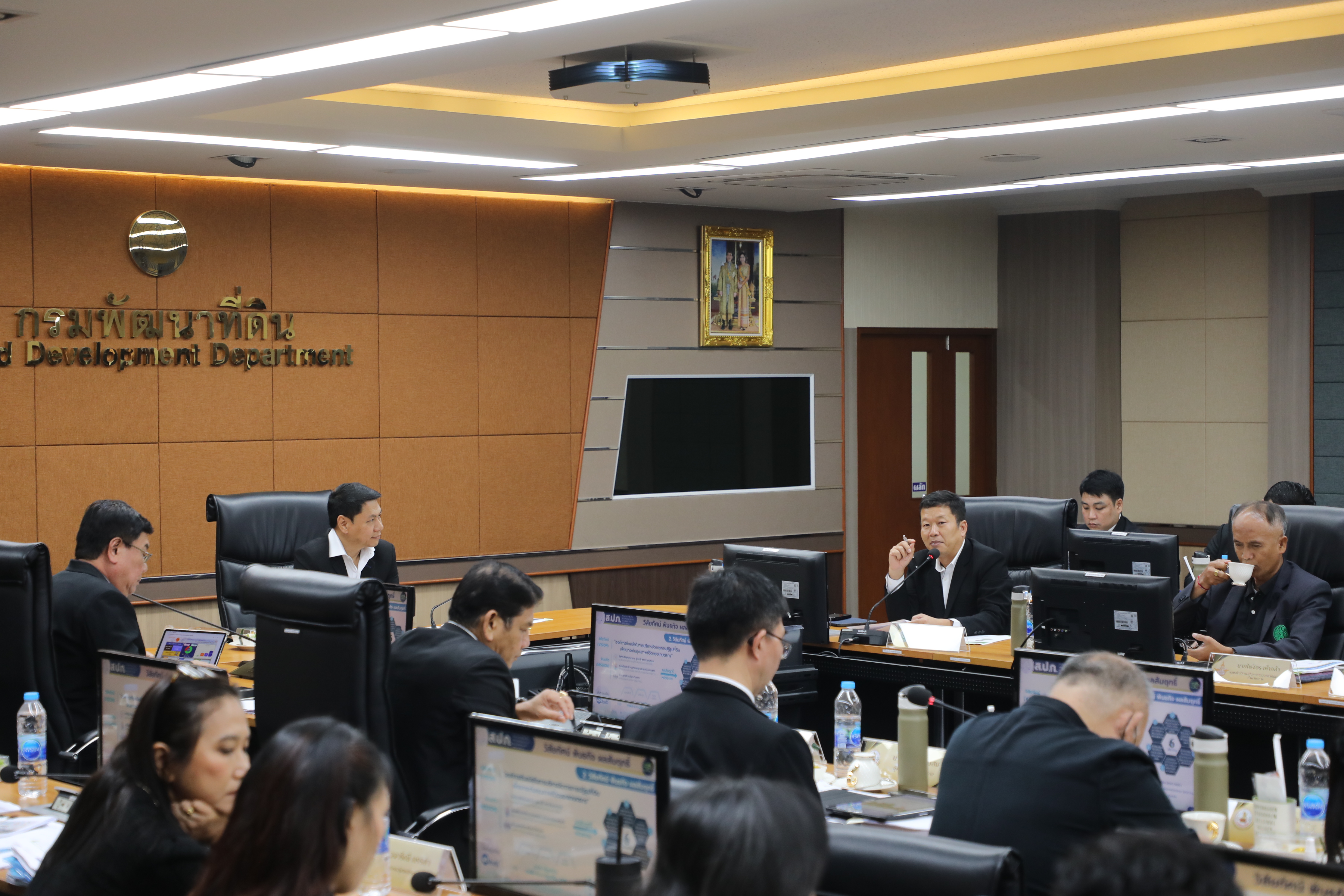 title - ส.ปก. ร่วมประชุมสัญจรภายใต้กำกับดูแลของรองปลัดกระทรวงเกษตรและสหกรณ์ (นายกฤษ อุตตมะเวทิน)